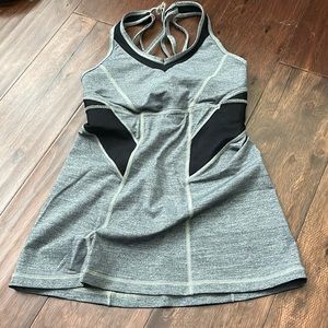 Lululemon gray shirt size 4